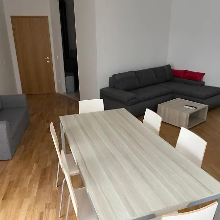 Luxury 3-room Large Maribor Pohorje Apartmán *